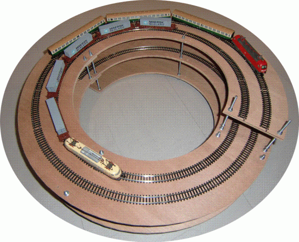 Z Gleiswendel mit 2  1/2 Ebenen, R2/R3